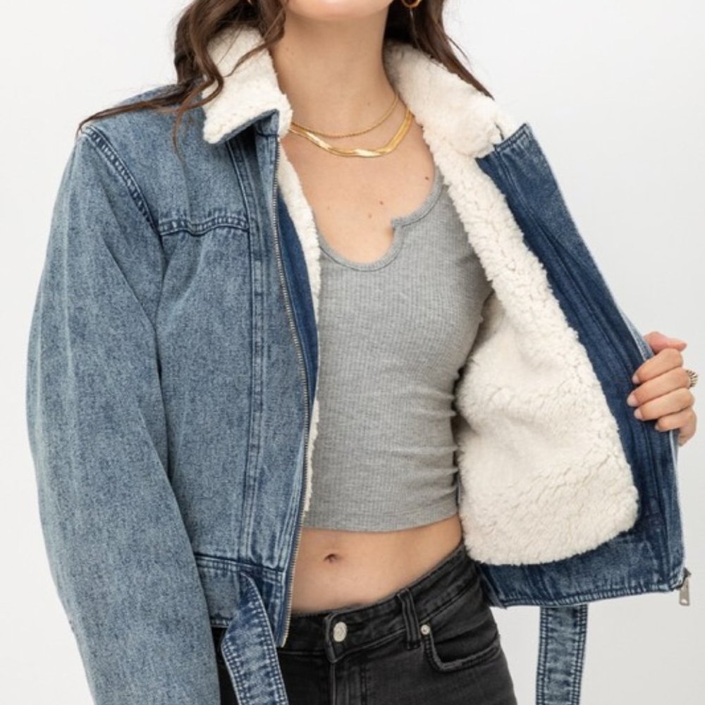 *1 LEFT* - PRICE FIRM - Denim Jacket with Sherling Lining - Picture 4 of 9